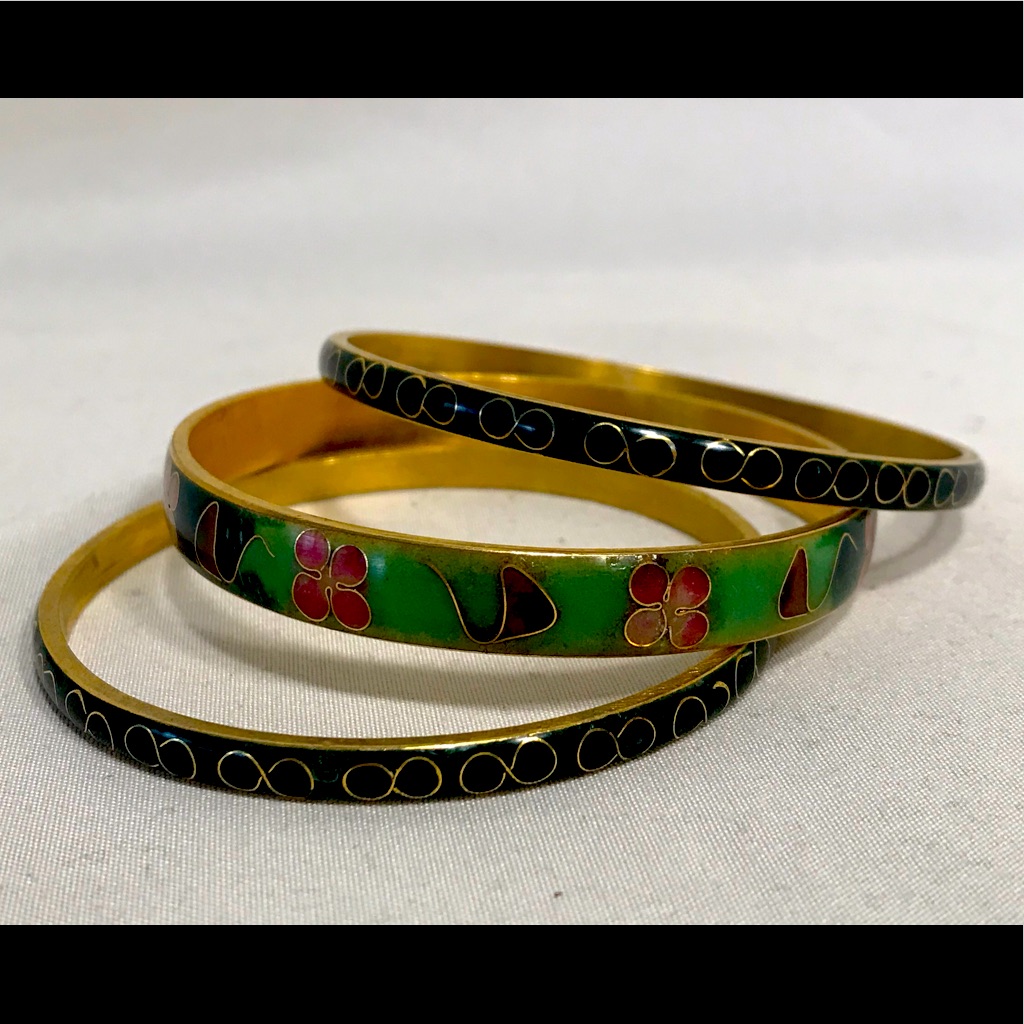 Stackable Women’s Bangles